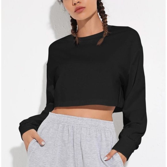 COLLUSION Tops - Collusion Black Long Sleeved Cropped T-shirt